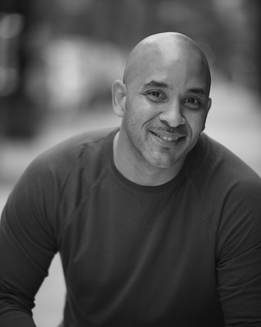 Victor Almanzar Headshot