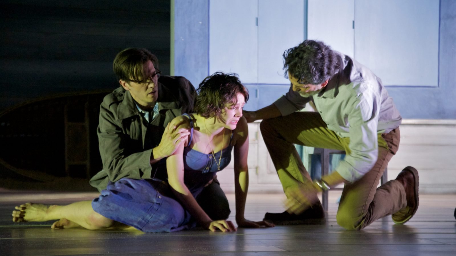 02 ThroughAGlassDarkly_2011_selects_40