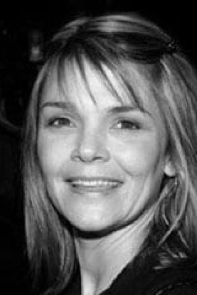 Kathryn Erbe