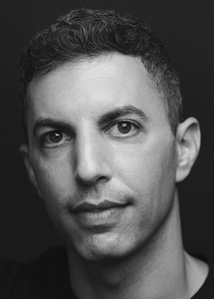 Lee-Savage-Profile-Secondary-Square-modified